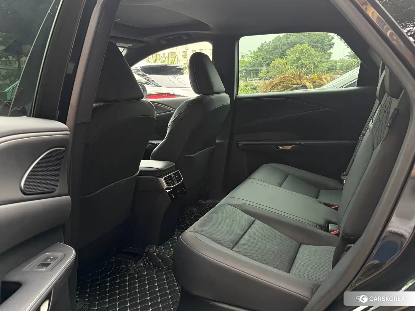 Lexus RX id 4547378 из Китая 11