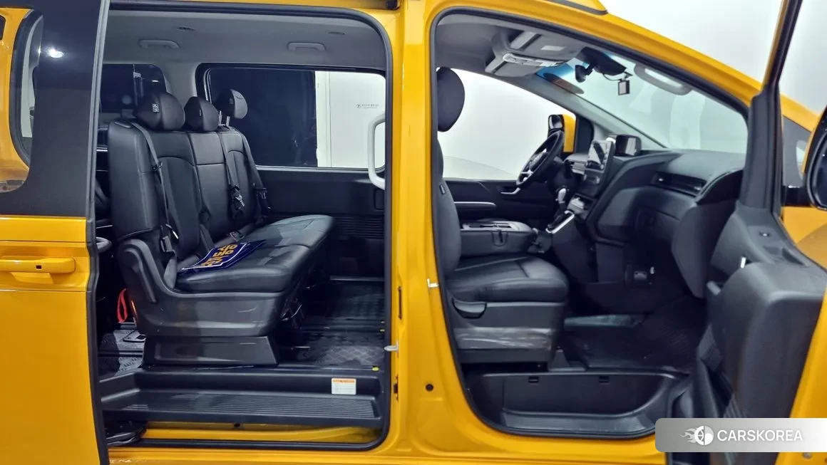 Hyundai Staria id 1974756 из Кореи 20