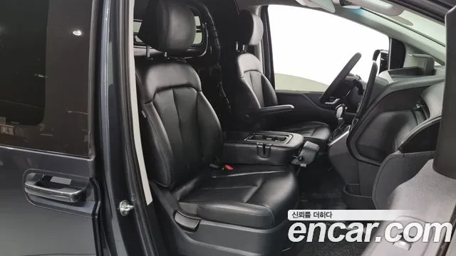 Hyundai Staria id 2619889 из Кореи 20