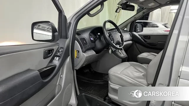 Hyundai The New Grand Starex id 3741550 из Кореи 20