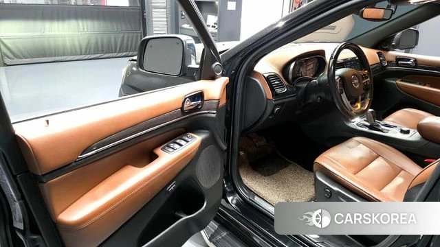 Jeep Grand Cherokee id 4284550 из Кореи 20