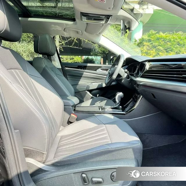 Volkswagen Passat id 3913742 из Китая 12