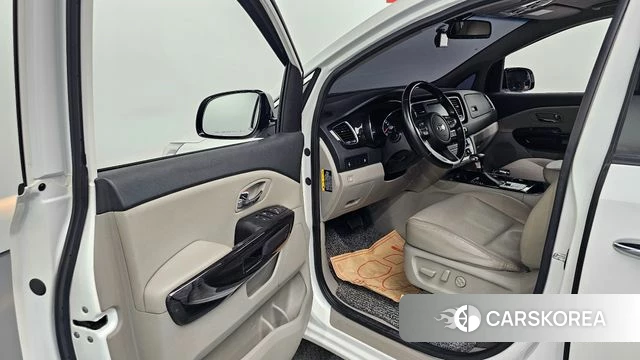 Kia The New Carnival id 4594660 из Кореи 20