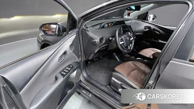 Toyota Prius 4th Generation id 3019012 из Кореи 20