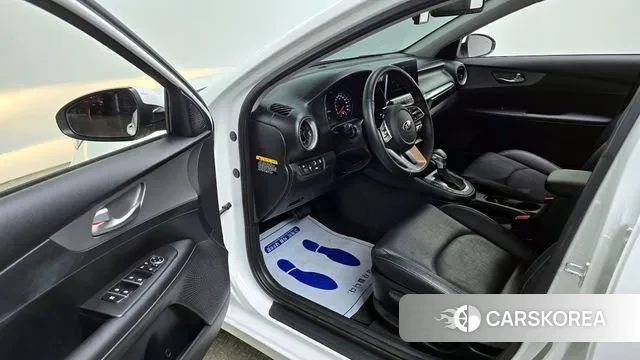 Kia Come New K3 id 3243155 из Кореи 20