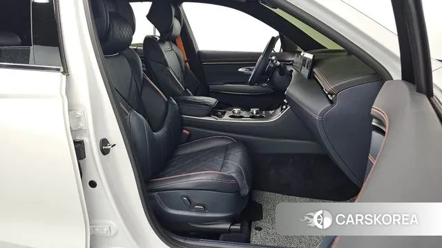 Genesis GV70 id 3173703 из Кореи 20