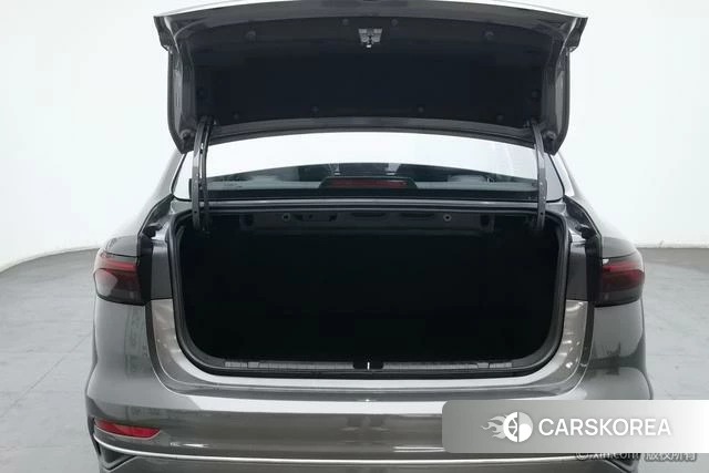 Geely Automobile Emgrand id 4182709 из Китая 24
