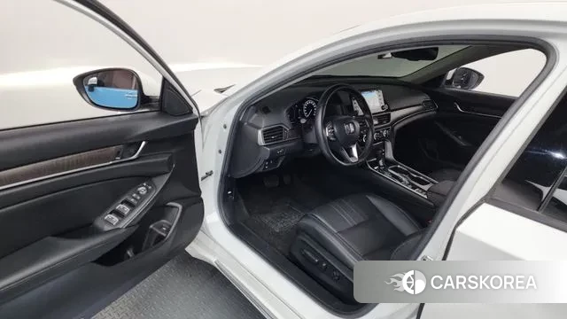 Honda Accord 10th Generation id 3691175 из Кореи 20