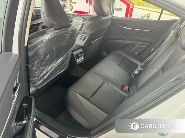 Toyota Camry id 3968981 из Китая 12