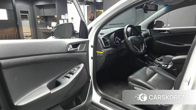 Hyundai All New Tucson id 4424866 из Кореи 32