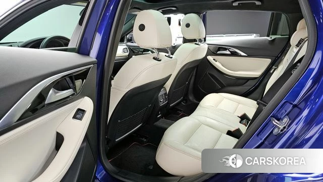 Infiniti Q30 id 3885793 из Кореи 20