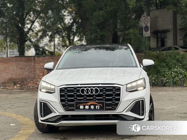 Audi Q2L id 4291220 из Китая 26