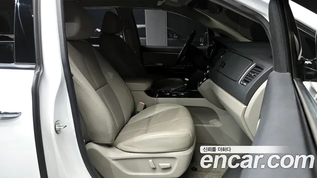 Kia The New Carnival id 2716336 из Кореи 20