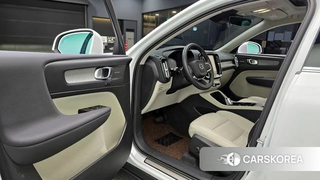 Volvo XC40 id 4266177 из Кореи 30