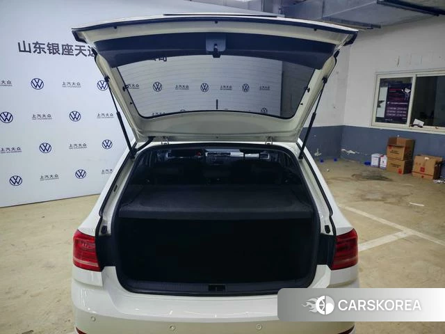 Volkswagen Santana id 3857842 из Китая 10