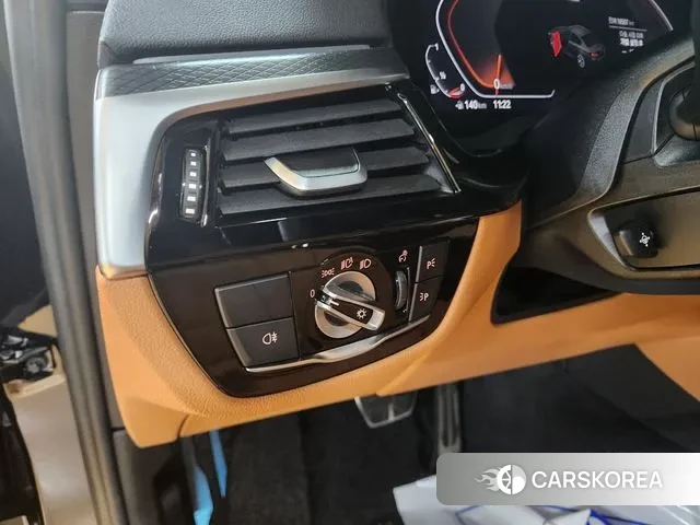 BMW 5 Series (G30) id 2997277 из Кореи 20