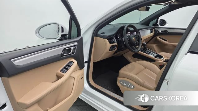 Porsche Macan id 4315924 из Кореи 32