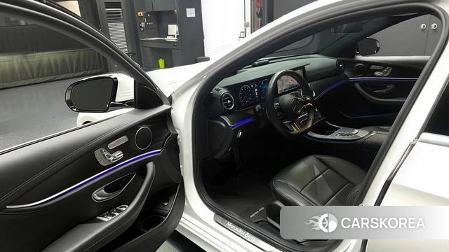 Mercedes-Benz E-Class W213 id 3904706 из Кореи 20