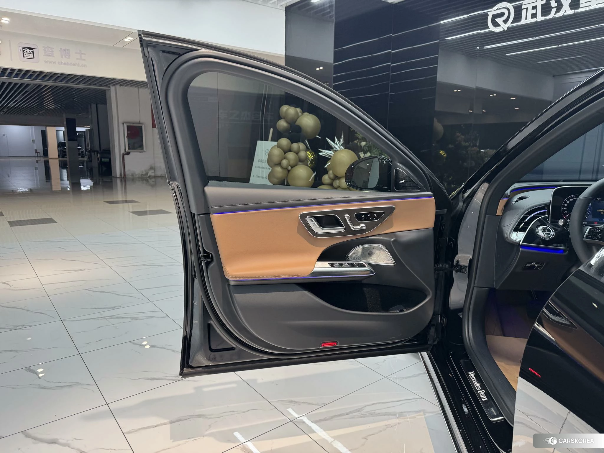 Mercedes-Benz E-class id 4492808 из Китая 16
