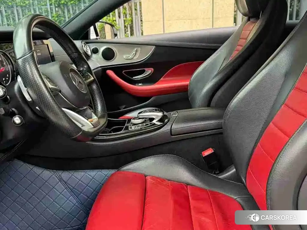Mercedes-Benz E-Class id 4548021 из Китая 10