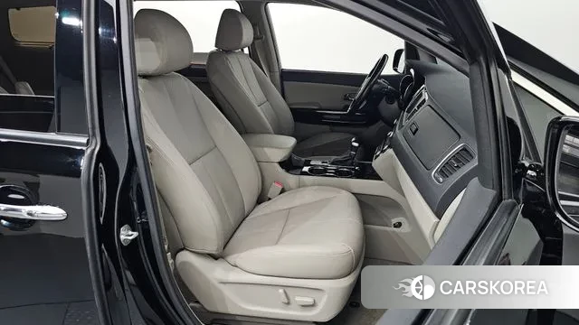 Kia The New Carnival id 3013892 из Кореи 20