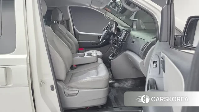 Hyundai The New Grand Starex id 3587823 из Кореи 20