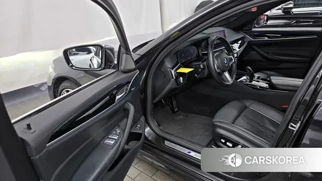 BMW 5 Series (G30) id 3008535 из Кореи 20