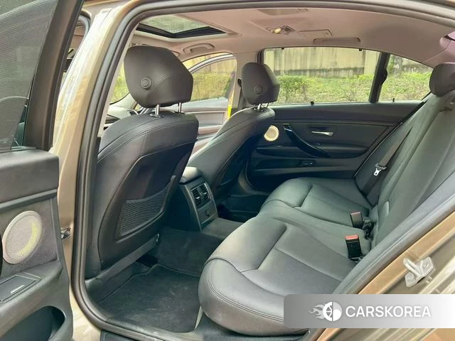 BMW 3 series id 3882565 из Китая 10