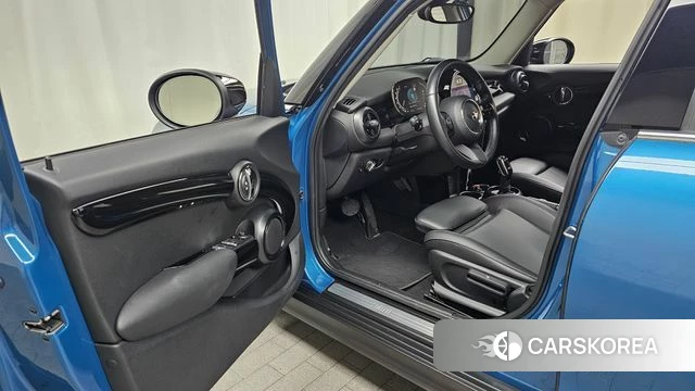 Mini Cooper id 4745881 из Кореи 31
