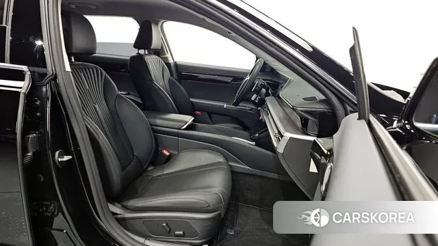 Hyundai Grandeur Hybrid (GN7) id 2930115 из Кореи 20