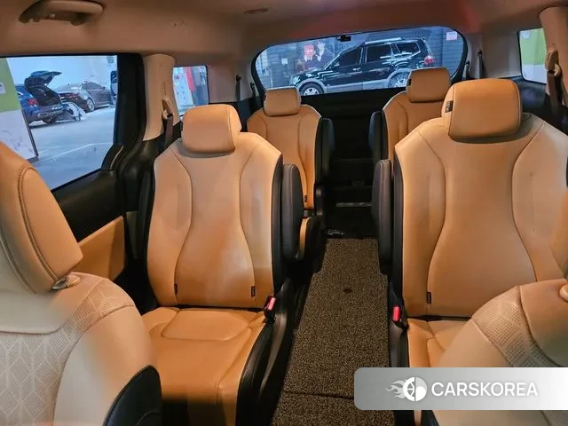 Kia Carnival 4th generation id 3765366 из Кореи 16