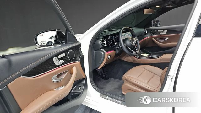 Mercedes-Benz E-Class W213 id 4612989 из Кореи 20