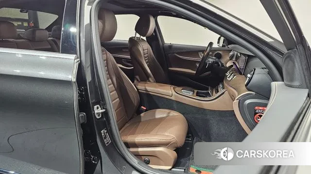 Mercedes-Benz E-Class W213 id 3513504 из Кореи 20