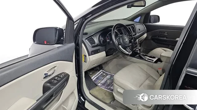 Kia The New Carnival id 3568152 из Кореи 20