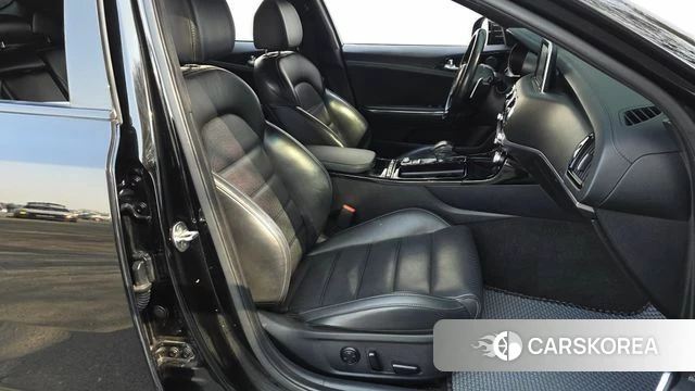 Kia Stinger id 3845803 из Кореи 20