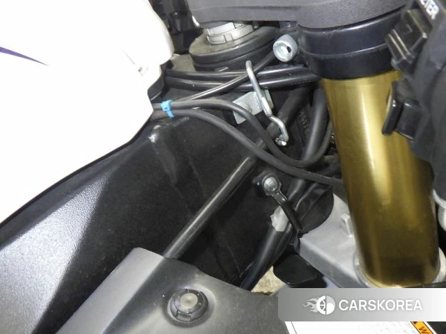 Suzuki GSX-R1000 id 3946865 из Японии 32