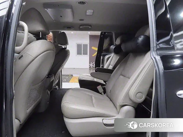 Kia The New Carnival id 3039418 из Кореи 20