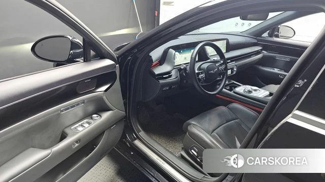 Genesis G90 (RS4) id 4592188 из Кореи 35