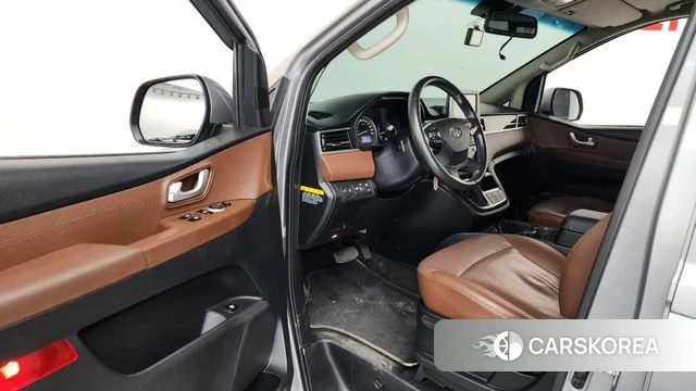 Hyundai The New Grand Starex id 4318146 из Кореи 31