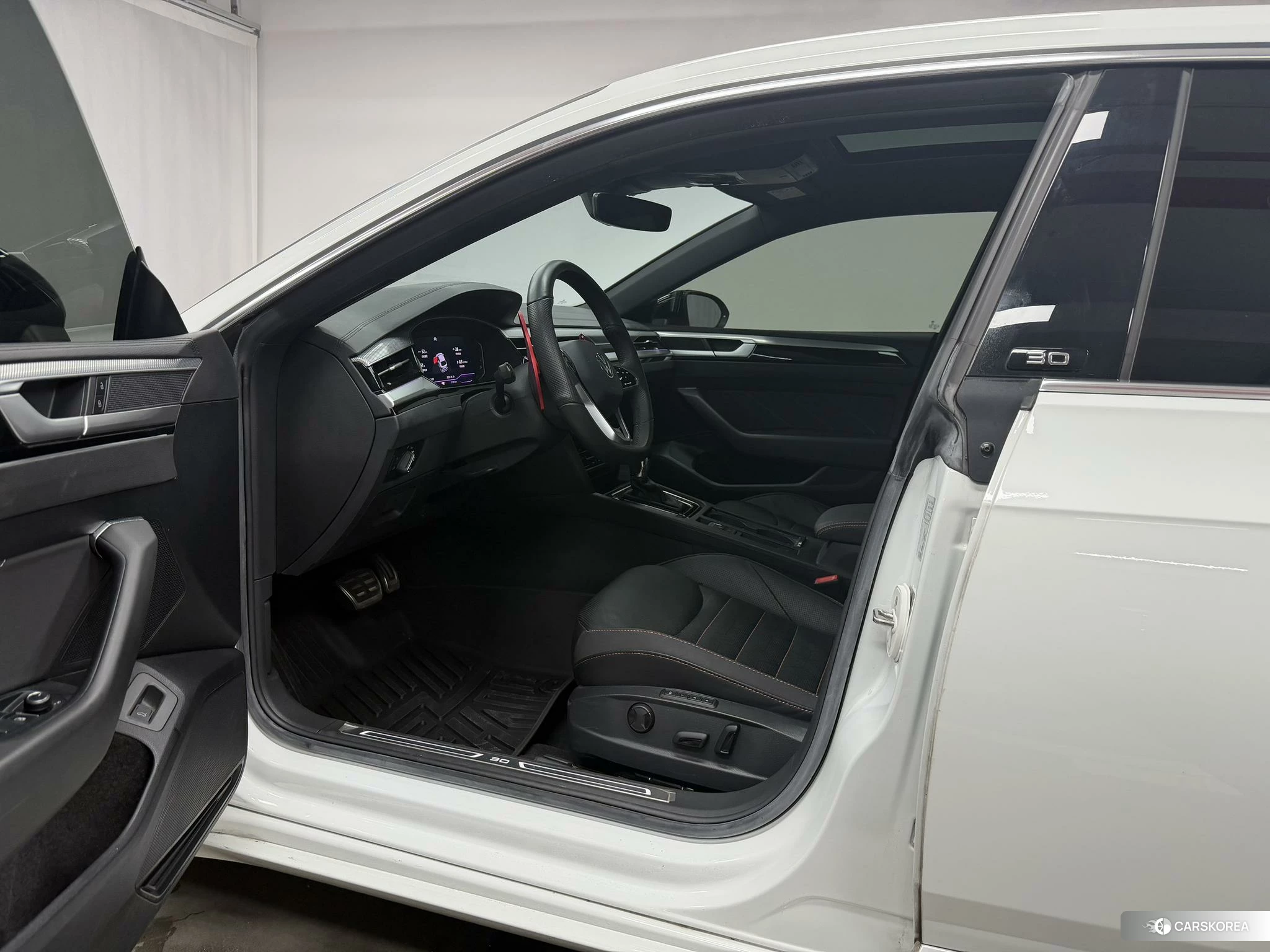 Volkswagen CC id 4440699 из Китая 20
