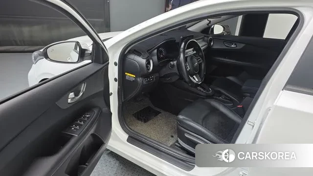 Kia Come New K3 id 3433650 из Кореи 20