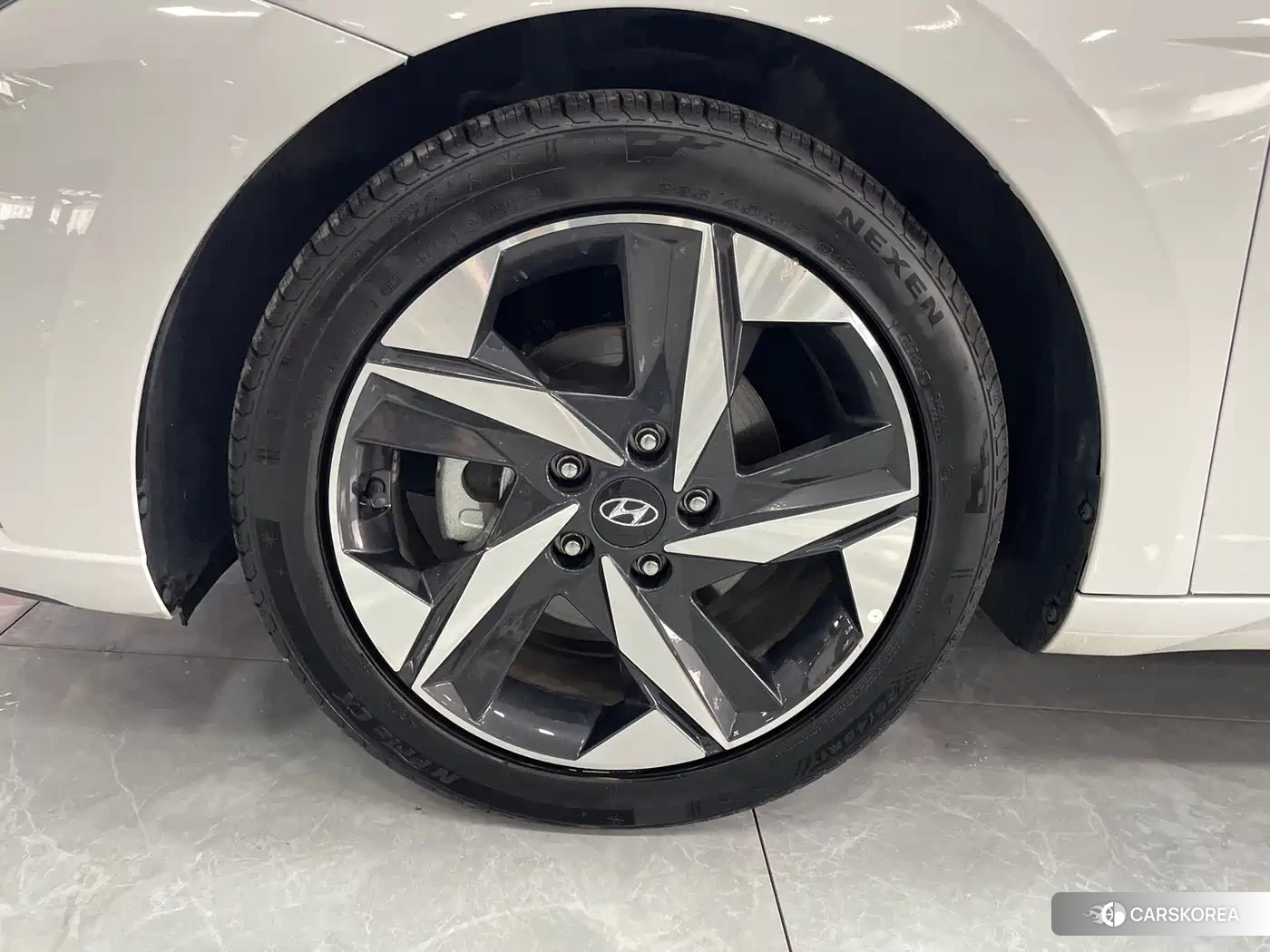Hyundai Elantra id 4622667 из Китая 22