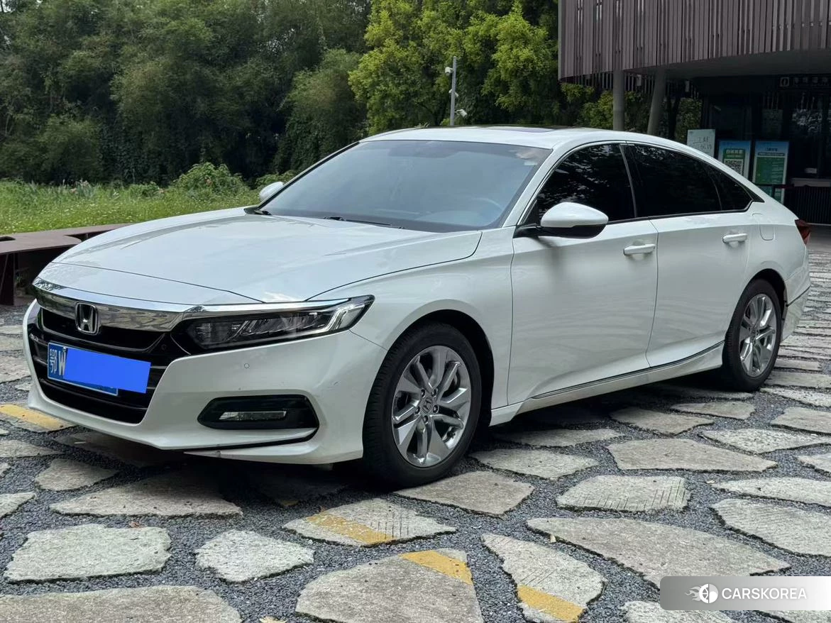 Honda Accord id 4426819 из Китая 13