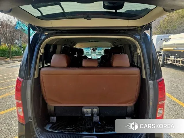 Hyundai The New Grand Starex id 3772301 из Кореи 17