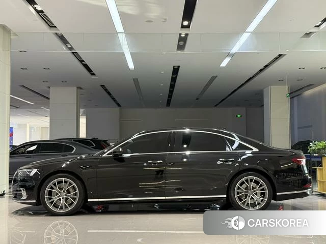 Audi A8 id 4240809 из Китая 16