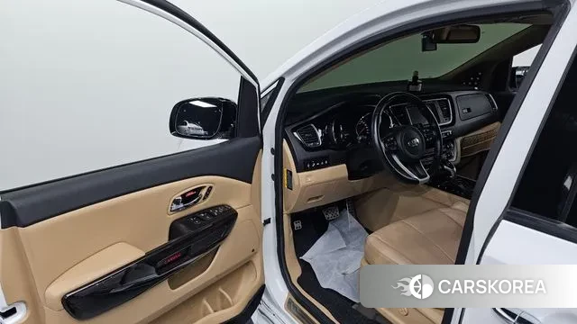 Kia All New Carnival id 3494807 из Кореи 20