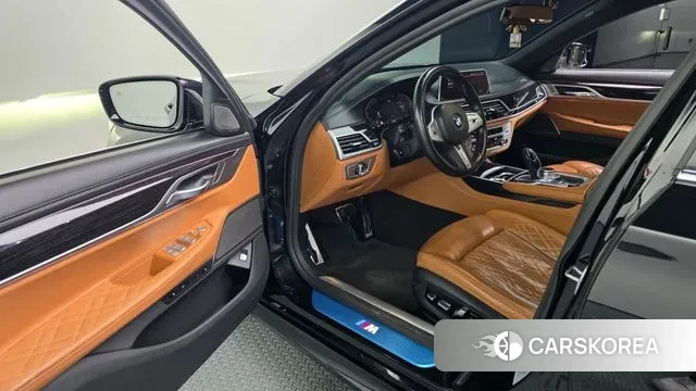 BMW 7 Series (G11) id 3598153 из Кореи 20