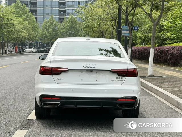 Audi A4L id 4334851 из Китая 11