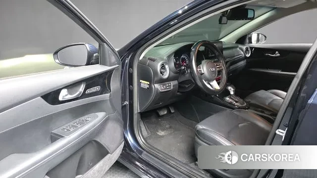 Kia Come New K3 id 3583079 из Кореи 21