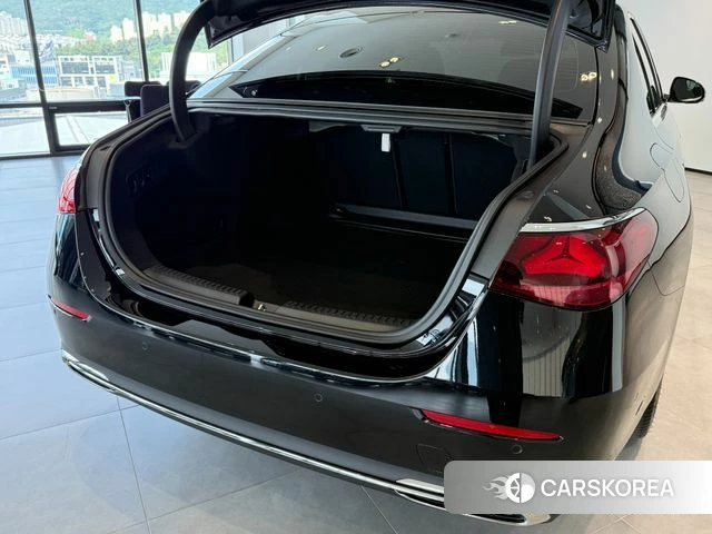 Mercedes-Benz E-Class W214 id 4729624 из Кореи 20
